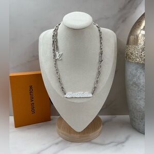 🔥RARE!! Louis Vuitton•Enamel Chain Necklace